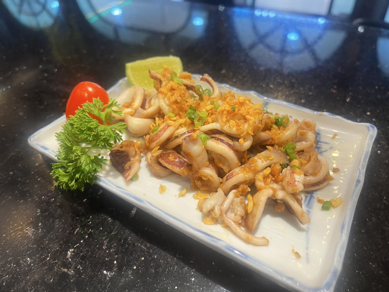 JAPs By เรือขุดแร่ - ร้านอาหารญี่ปุ่นพรีเมี่ยมในตะกั่วป่า ที่ผสมผสานวัตถุดิบท้องถิ่นชั้นเลิศและวัตถุดิบนำเข้าชั้นดี เสิร์ฟในสไตล์ Industrial Japanese  [..]